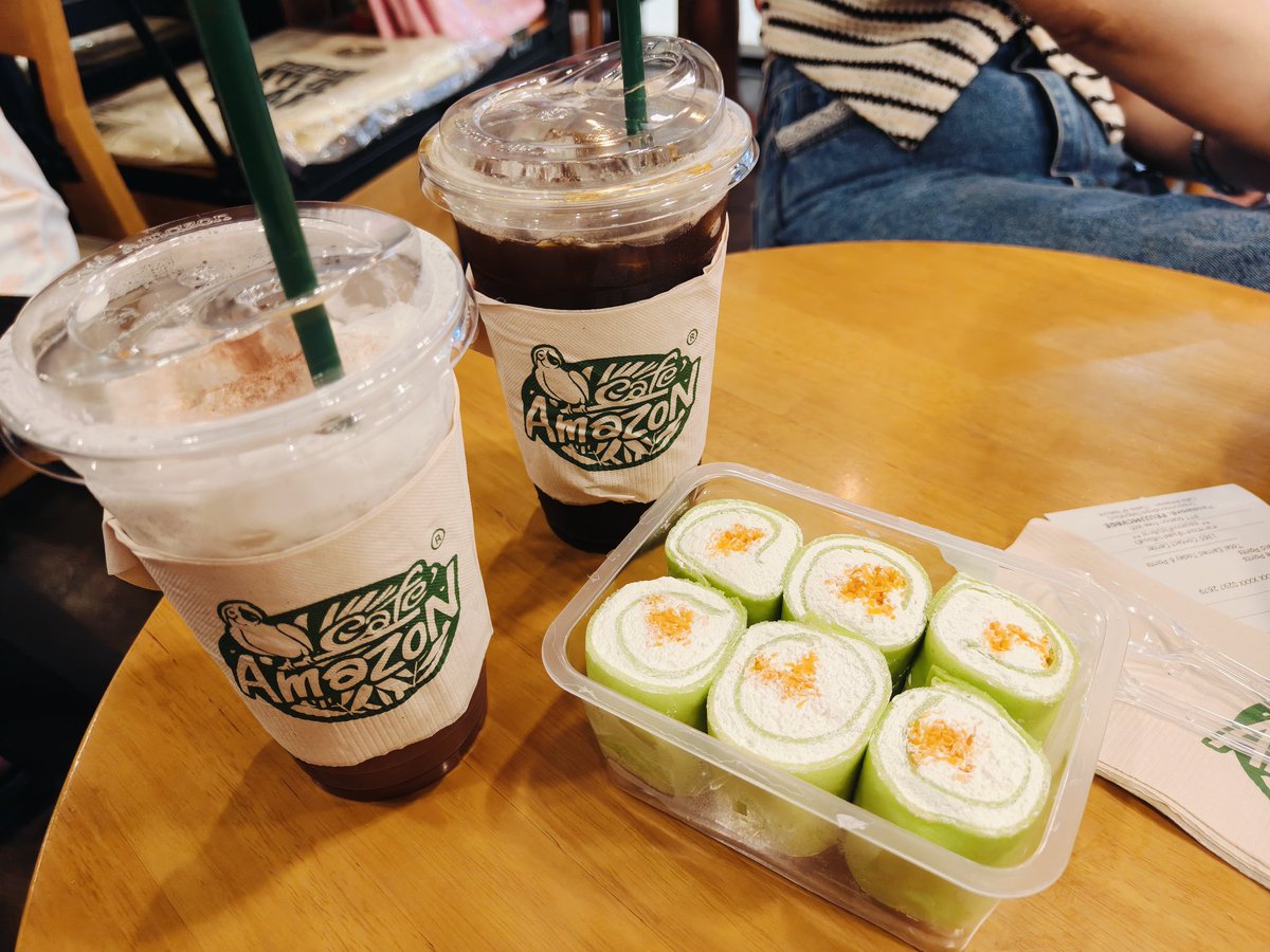 jubmwahbibi's tweet photo. อยากเลิกเป็นตัวของตัวเอง แล้วไปเป็นของใครสักคนจัง

#รามคำแหง #ลาดพร้าว #รัชดา https://t.co/Cjh62MHaJC