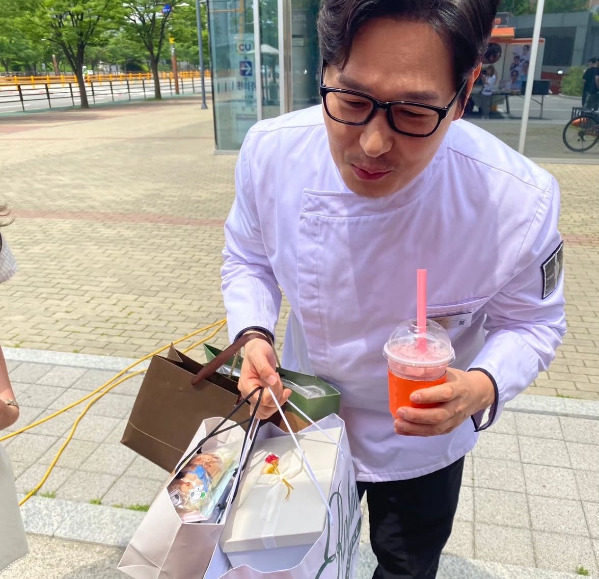 탁뿌 tweet media