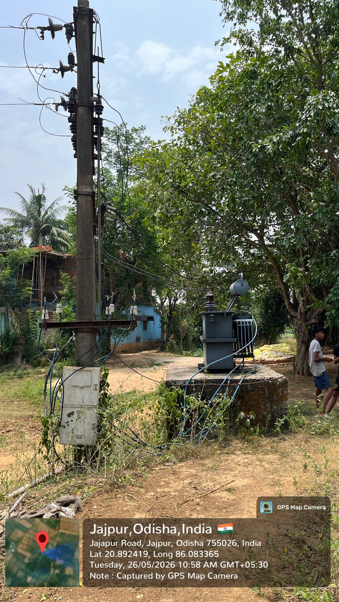 Kum6Behura's tweet photo. @tpnodl_odisha @DM_Jajpur @EnergyOdisha URGENT: Transformer barricade at Khapuriapada is broken for 2-3 yrs. Open high-voltage area poses lethal risk to children &amp; animals. Kindly install a NEW protective barricade immediately before an accident.
Khapuriapada (Balipasi), Danagadi https://t.co/pTSUnOrBBt