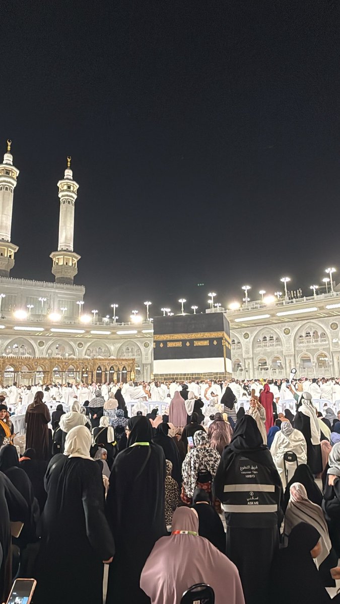 أَمجاد. tweet media
