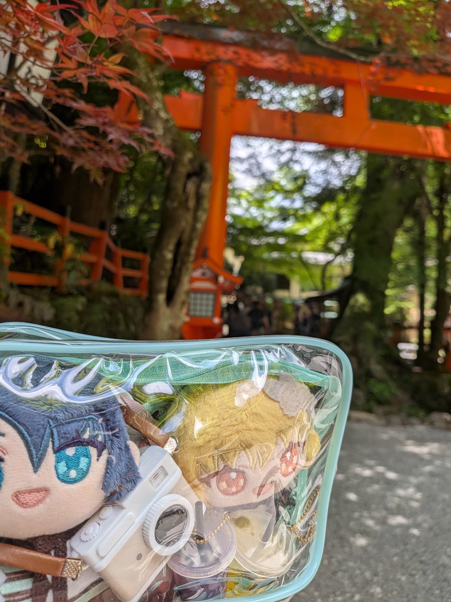 sweo3i's tweet photo. 貴船神社に来ました！
平日なのに、けっこう人多いのね💦
上り坂大変だけど、山の中だから涼しい〜🌿 https://t.co/rnueztqVQO