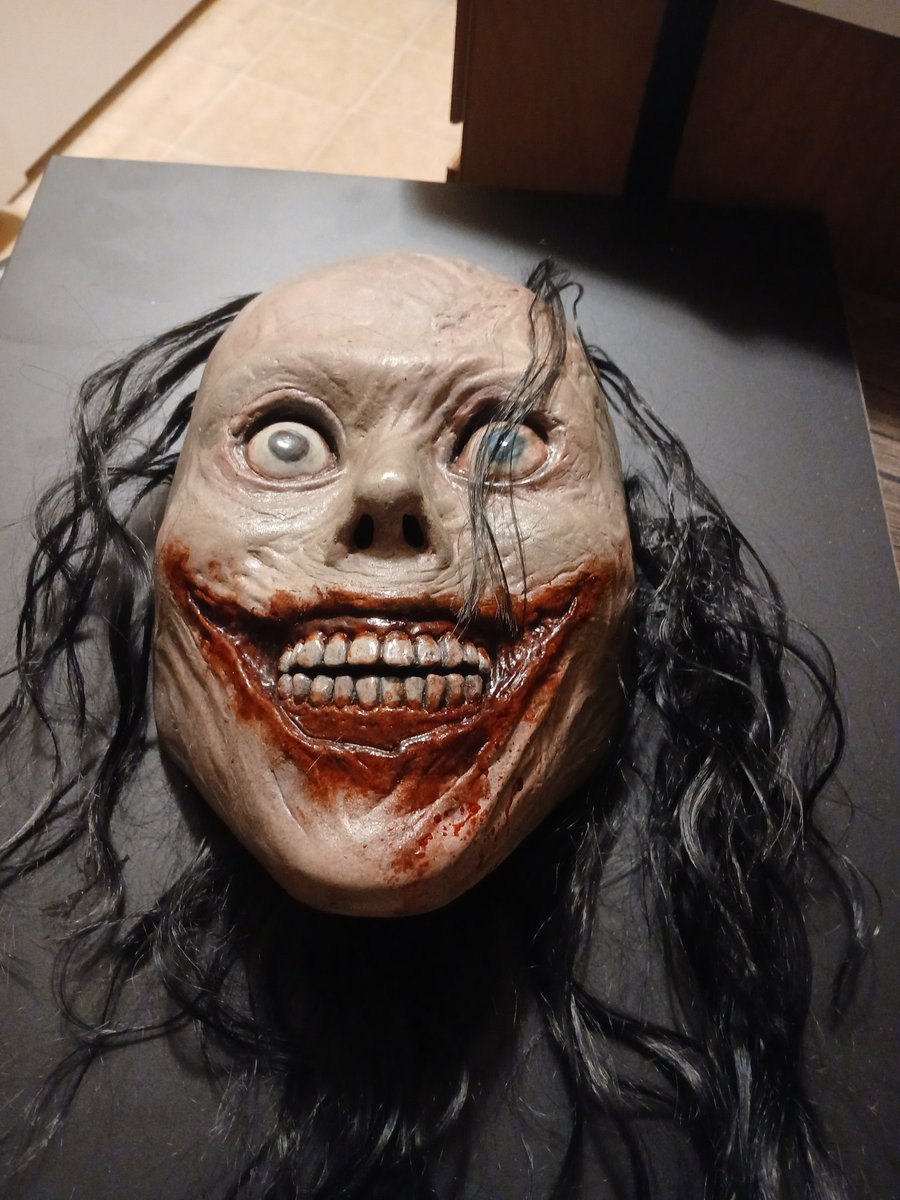 DatHorrorHippie's tweet photo. My custom Jeff The Killer mask by :
SaveChangesStore on Etsy
based of the rewrite by @pastraspec
#creepypasta #pastraart #cosplay #jeffthekiller https://t.co/oIelslHY2Y
