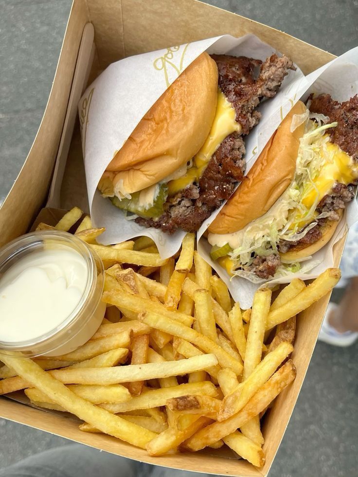 FOOD HUB tweet media