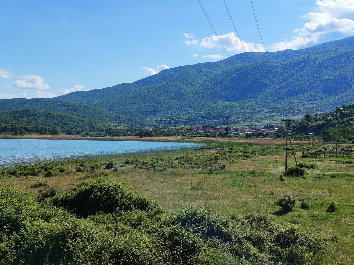 shopkarishte's tweet photo. Selo #Pustec, #Galichica i ezeroto #Prespa https://t.co/PjCnU6Fncd
