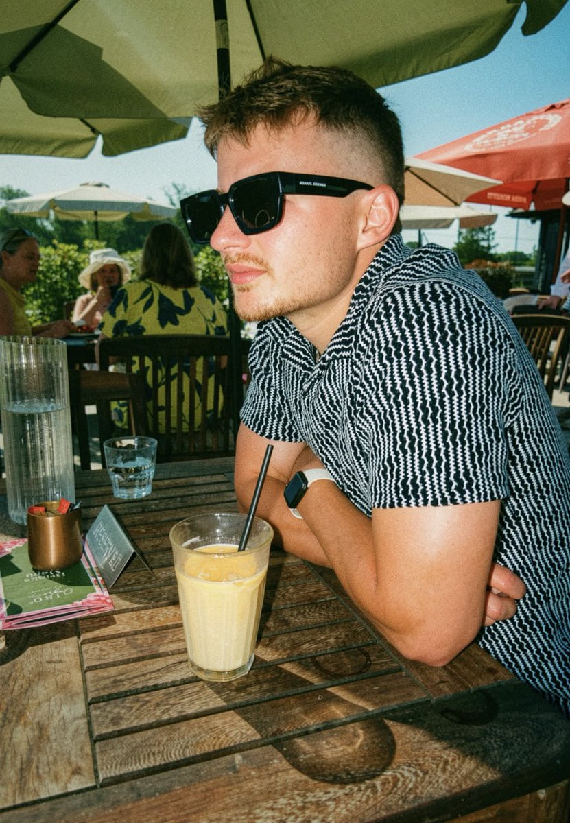 JoeR_FFF's tweet photo. 🌞 BANK HOLIDAY DONE RIGHT! The perfect balance of work, football, rest, family, celebration, sport and downtime!

My goal at the start of 2026 was to find a better work, life balance. 

One I’m often guilty of not achieving!

This weekend has reminded me why I set that goal… https://t.co/NwFwgqpurF