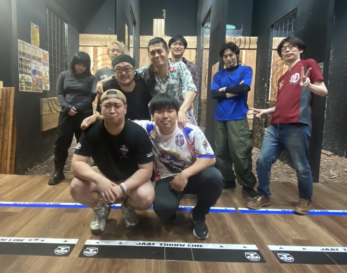 jp_axethrowing's tweet photo. 📢大会速報📢
Japan Axe Throwing Duals Championship

🔻東京
優勝：斧投げスーパードライ
準優勝：あいりっすん
3位：ポメラニアンず

🔻大阪
優勝：斧投げ楽しい
準優勝：チーム個人戦
3位：デンジマン

#JAAT #斧投げ #AxeThorowing #大会結果 #優勝者 #斧投げ
#斧投げ大学 #ALG https://t.co/CfSB806Eow