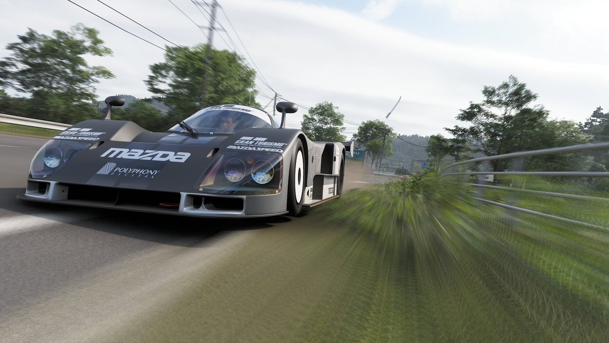 RandomCarGuy17 tweet media