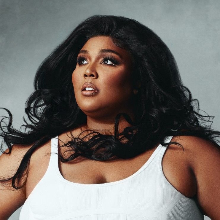The Lizzo Club tweet media