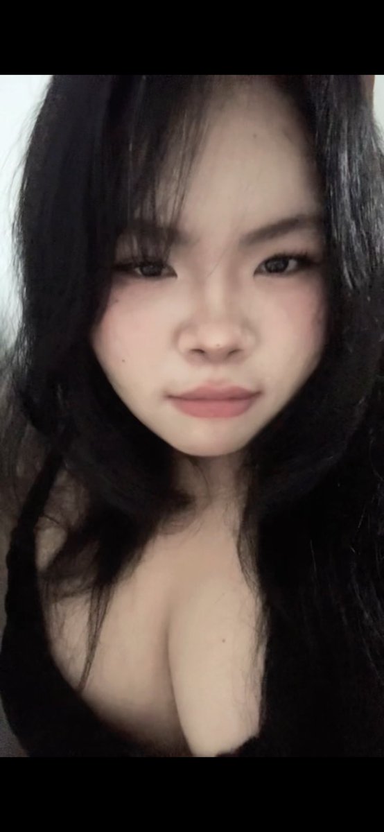 xcee_x's tweet photo. หน้าเหวี่ยงอยู่นี่ https://t.co/iBmfg73i3H
