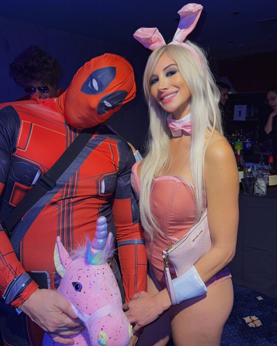 TheHauntedBall's tweet photo. Chicago's Biggest Halloween Event @ Congress Plaza Hotel with Surreal Nightlife, &amp; https://t.co/TFoqvAXv8c https://t.co/wxplKIKwBq #chicagonights #chicagoclubbing #halloweenobsessed #halloweenqueen https://t.co/cVxGxETwA0