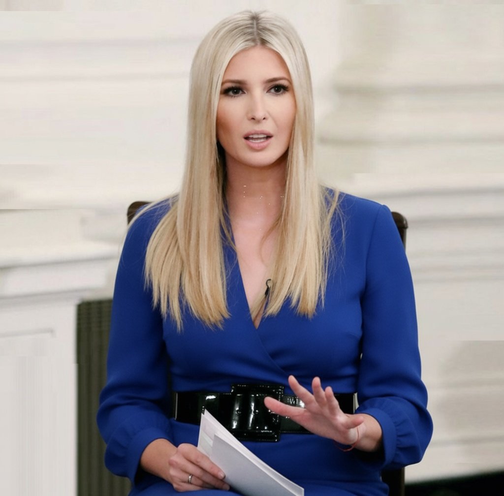 The 17 Letter tweet media
