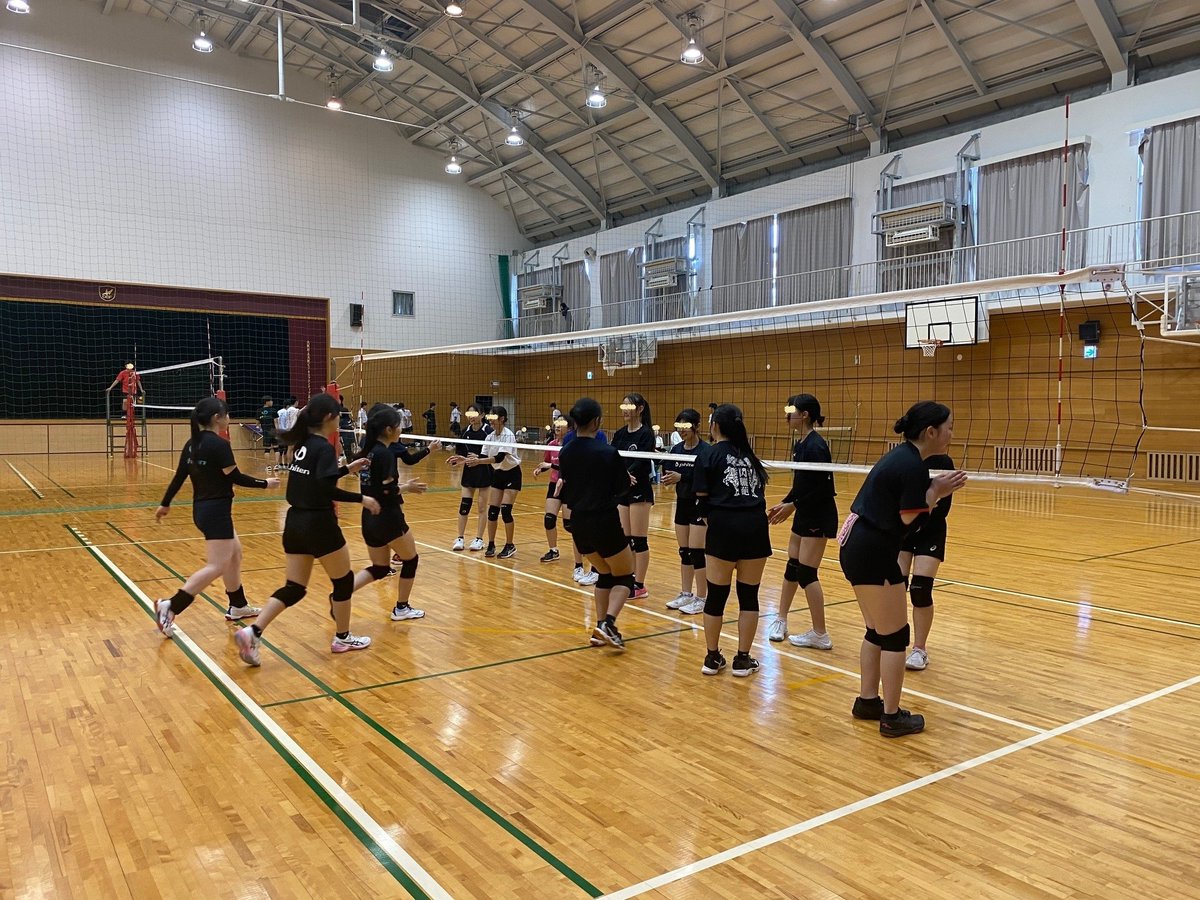 obf_hs's tweet photo. 【#女子バレーボール部】大正中央中学校さんと合同練習を行いました。

https://t.co/KwvPxbsfgB

#大阪ビジネスフロンティア
#OBF
#女子バレーボール部
#合同練習 https://t.co/cKfcepXgxn