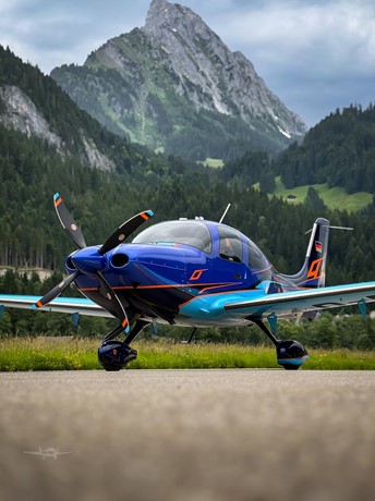 AvTraderTweets's tweet photo. ✈️ULTRA RARE: 2023 Cirrus SR22T-G6 GTS 9000th Edition (1 of 11 Worldwide)!✈️

🕑Total Time: 250 Hours
👉Full 5-Year Warranty &amp; CMX | Mint Condition

📍Located in Egelsbach, Germany

Get in touch!
🏢Captain Balu Aircraft
📲+49 162 6513637

Full listing 🔗https://t.co/K5tlXrgrI9 https://t.co/PT66IdoT8a