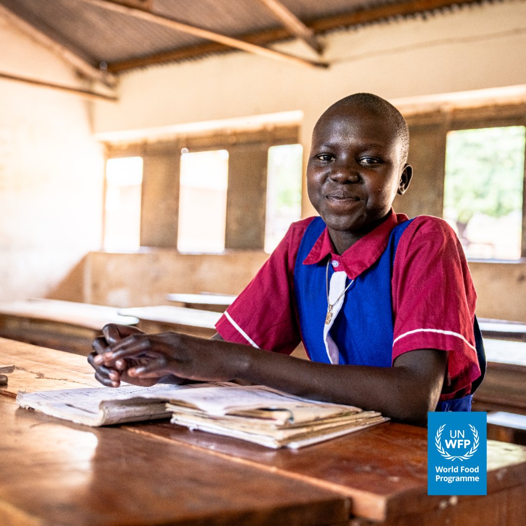 WFP_Uganda's tweet photo. It’s back-to-school time 🎒🍲 in #Uganda. @WFP is providing daily nutritious #SchoolMeals to 200,000 children in 284 schools in Karamoja — helping keep learners in school so they can learn and grow. https://t.co/0t3bwZUYqJ