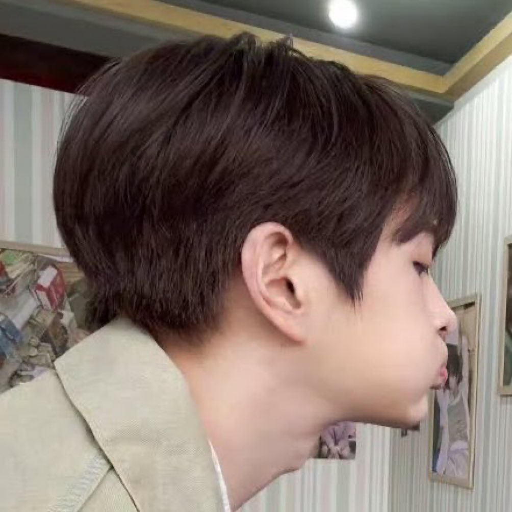wnlsrl's tweet photo. 뿌우 https://t.co/hz7FWPXEn3