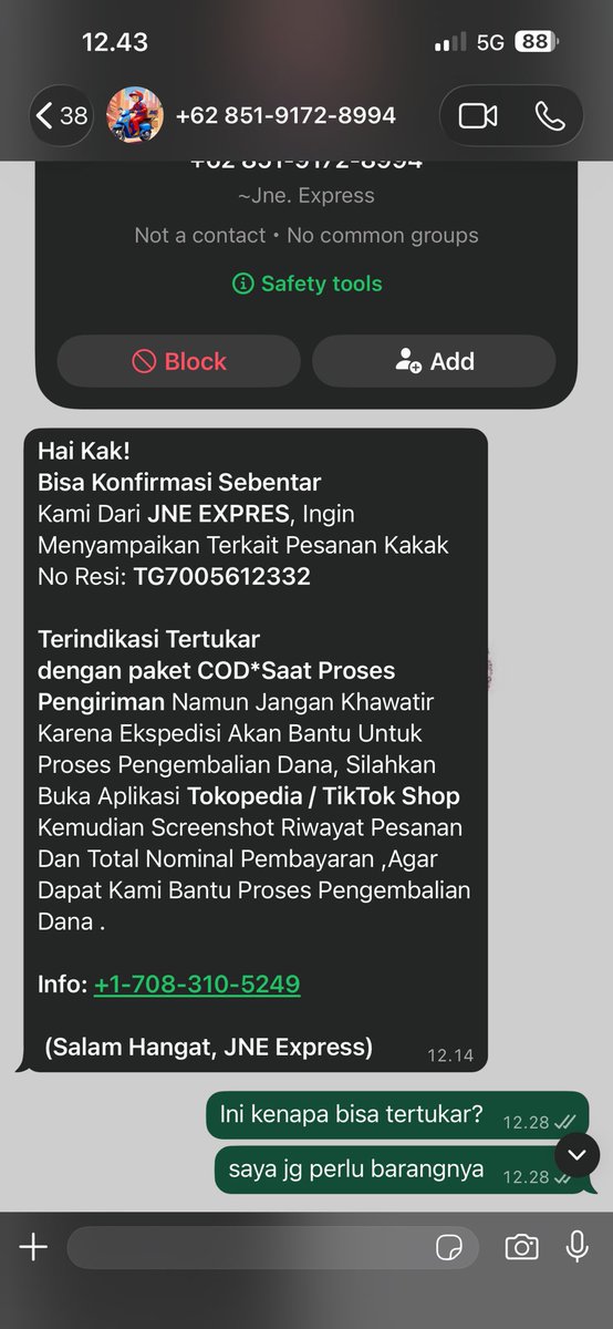 natchll's tweet photo. @JNECare ini penipuan oknum JNE? Dari pihak internal atau bukan? Proses orang ini lebih lanjut! Sangat meresahkan https://t.co/METQsJIErb