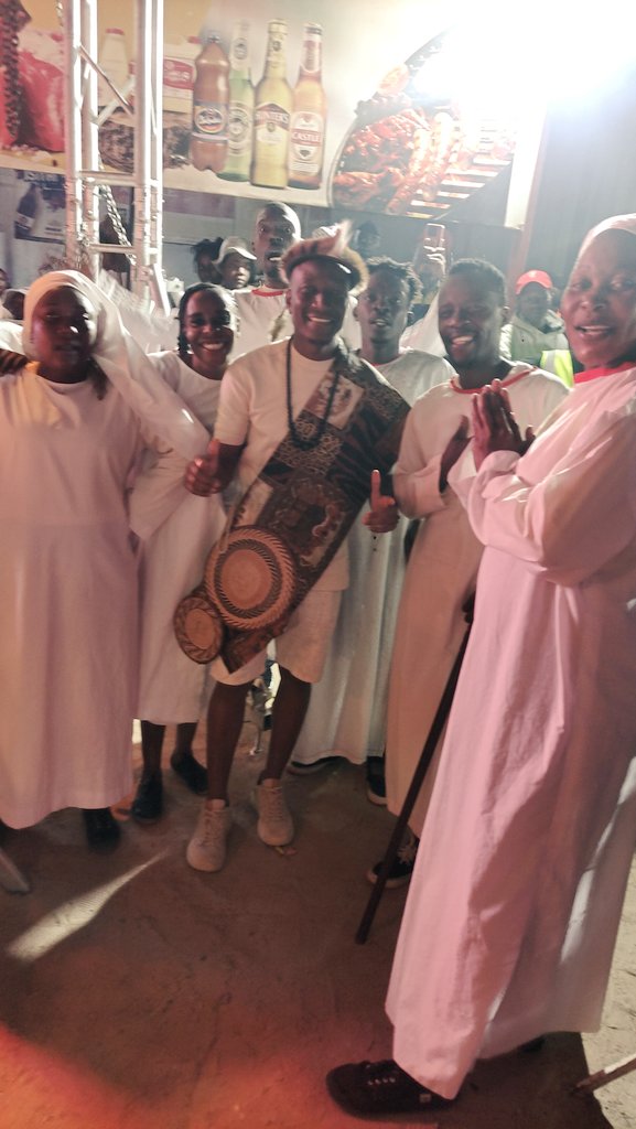 Msizkay's tweet photo. It was an honour to be part of the #AfricaDay Celebrations yesterday in Magwegwe #koWasu, fun was had 💯💯 https://t.co/y9svikb9uB