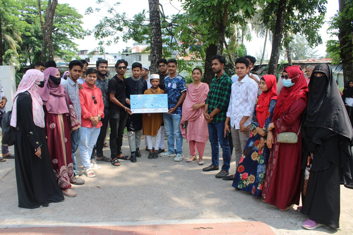 probhaaurora's tweet photo. Probha Aurora’s work in Bhola includes the @UNEP @TTPC initiative on reducing @plasticpollution through youth-led action. Recent field engagement with local stakeholders highlighted progress and ongoing challenges in sustaining these efforts. https://t.co/IF6XgXNwI4 https://t.co/daVCkYK72u