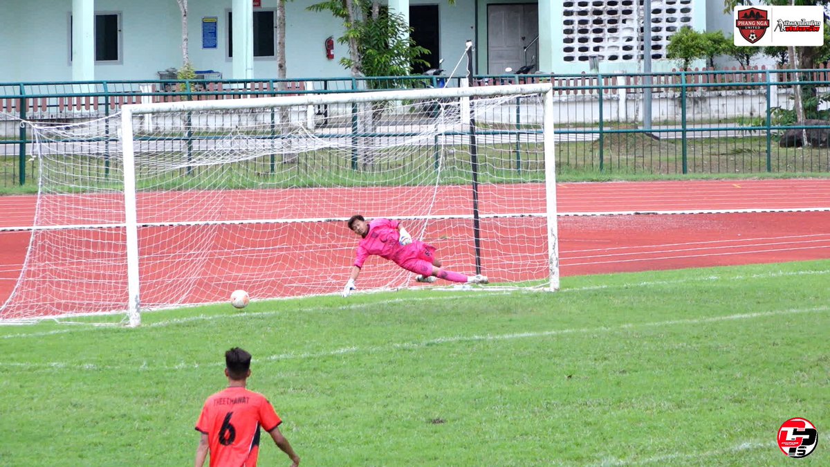 NgaFc38053's tweet photo. We have seen some awful performance from officials during the semi pro league but the whole stadium knew this was a goal, but the officials said No!!

Incredible 

We Weren’t Born To Follow https://t.co/2jdiULqOX8