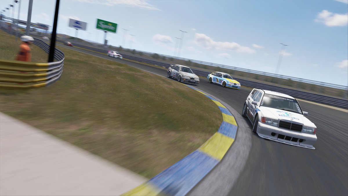 Finnish Simracing United tweet media