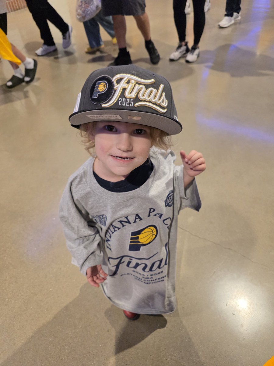 Hitstick21's tweet photo. @the2kmessiah What do you mean it's been a year since peak. I need it. I need to see Indiana back on that stage again. Basketball is so juice less without the Pacers. https://t.co/XB8f7hXKaF