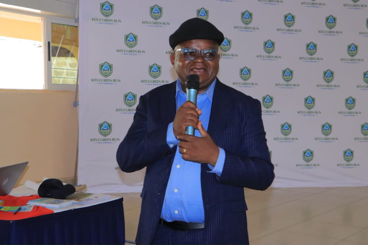 greenafricaorg's tweet photo. @kiolijohn addressed Kitui Green Run stakeholders during a breakfast meeting held in Kitui County. He welcomed all stakeholders, partners and wananchi to register and participate in this noble exercise as we #RunForRain, promote water harvesting and champion environmental. https://t.co/qUlkWZJQa4