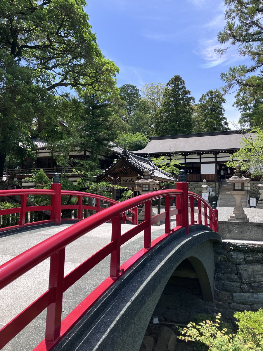 itida2735's tweet photo. A historic shrine in Wakayama!
#英語勉強
#竈山神社 https://t.co/1TPsEKqFcR