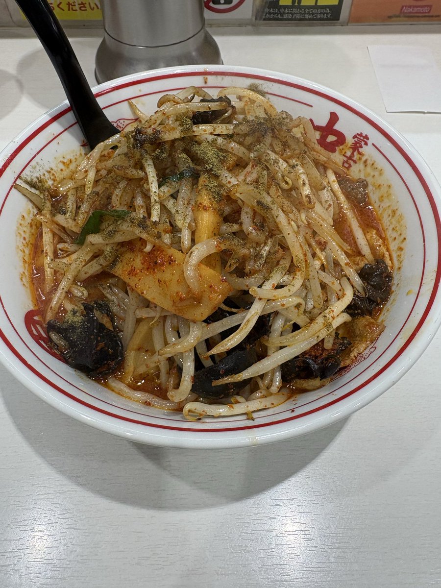 kapisuk's tweet photo. スパイスの匂いめちゃいい https://t.co/xmFZyNulDA