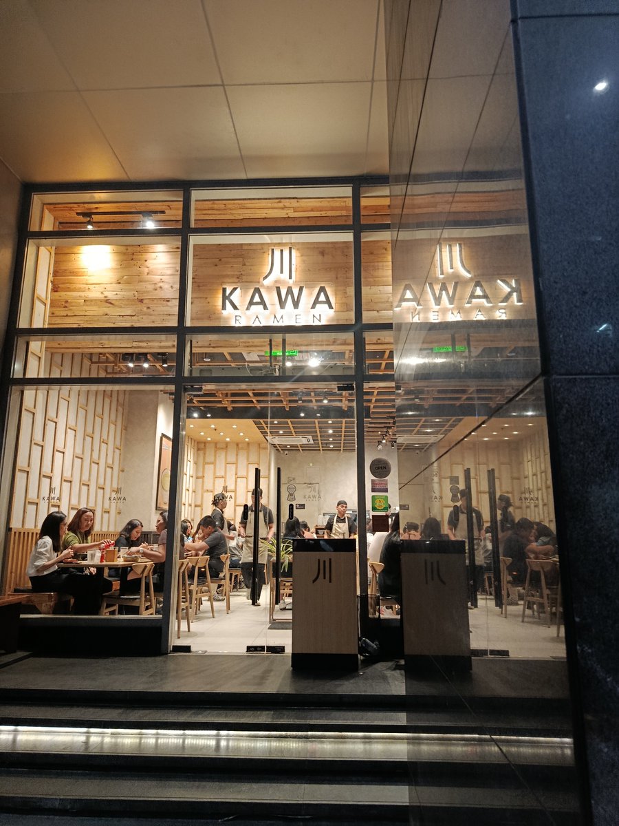 1228jaypee's tweet photo. Nothing beats a good catch up session❤️ 
Bonding with my niece over Kawa ramen + Oolah matcha. The perfect way to start the week! 🍵✨ https://t.co/AuTRzdXSqS
