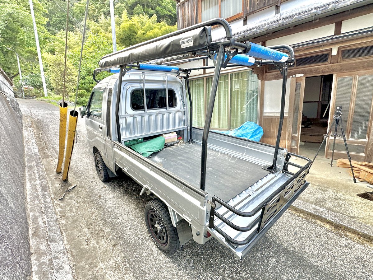 アングラ民族 tweet media