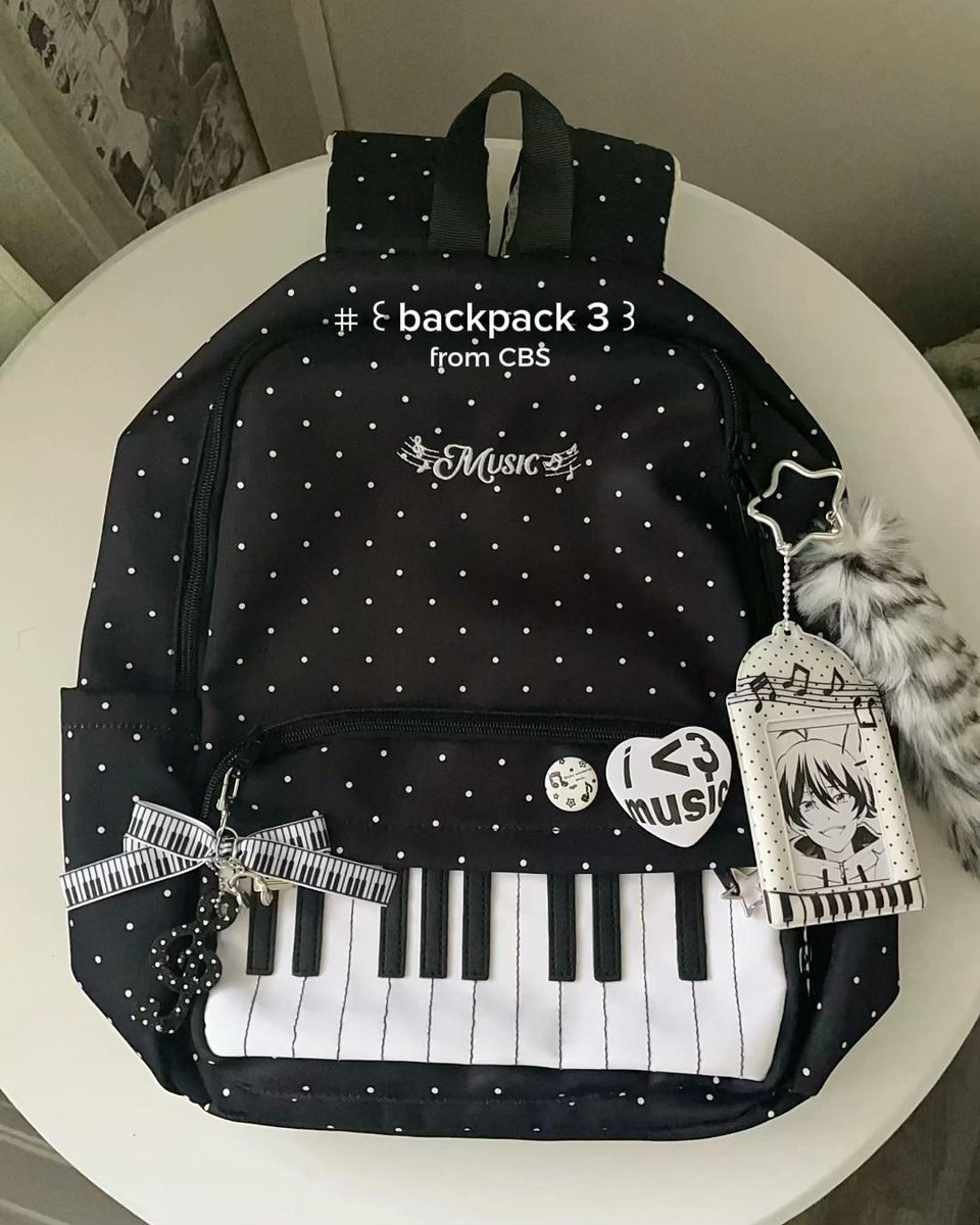njaeminpoca's tweet photo. cute backpack recommendation—👀🍀🌷💗

— a thread https://t.co/8WC69O4gCe