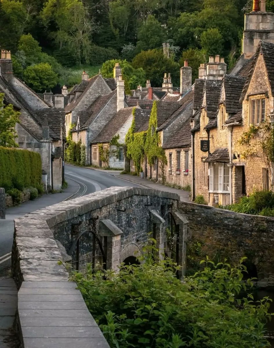 SeascapeNature's tweet photo. The Cotswolds, England 🏴󠁧󠁢󠁥󠁮󠁧󠁿 https://t.co/KpZapFaurp