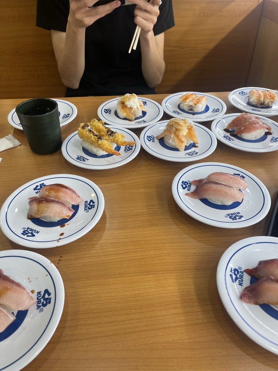 bichanure's tweet photo. ひるごはん https://t.co/lDXcQ0MF5m