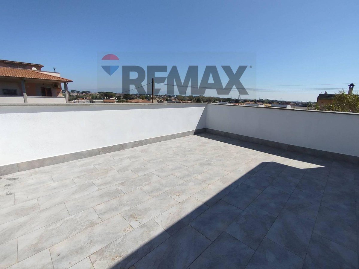 RemaxArts's tweet photo. 🏡 Indipendenza, stile e comfort ad Anzio! ✨
Villino unifamiliare finemente ristrutturato con giardino privato di 350 mq, 2 camere e doppi servizi. Moderna, luminosa e pronta da vivere, in posizione strategica tra Anzio, Nettuno e Roma. 🌿☀️

 https://t.co/kjNdTz1GBu https://t.co/goawc7tpoR