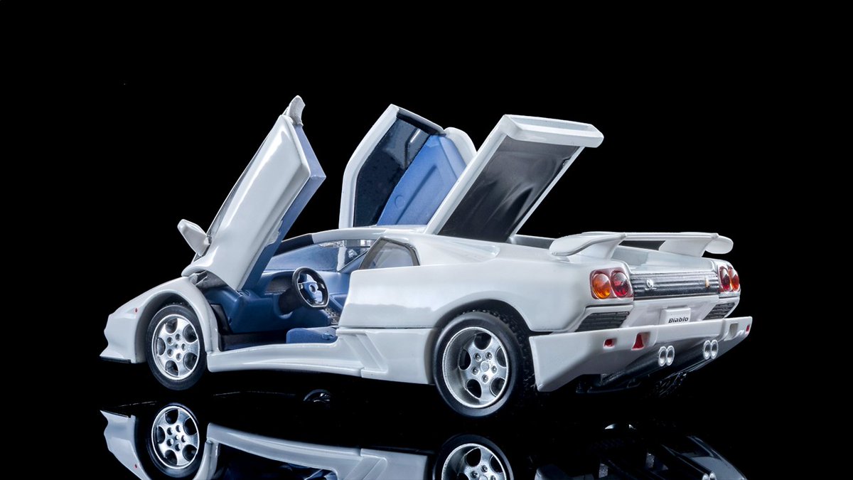 tomica_TLV's tweet photo. TOMICA LIMITED VINTAGE is a precision-crafted series of collectible diecast models, all unified in 1/64 scale.
#tomica #tomicalimitedvintage #tomicalimitedvintageneo #トミカリミテッドヴィンテージ #tlv #tlvn #diecastcars #164scale #164diecast #164cars #carsnap #tomytec https://t.co/MEaIXMhKLS