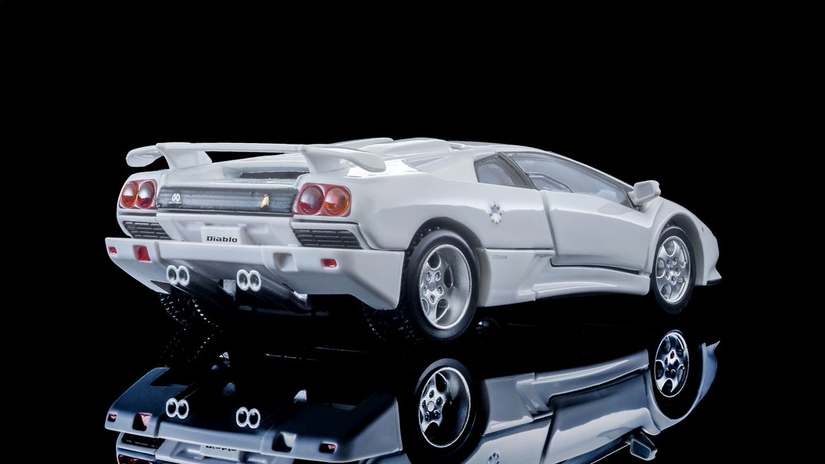 tomica_TLV's tweet photo. TOMICA LIMITED VINTAGE is a precision-crafted series of collectible diecast models, all unified in 1/64 scale.
#tomica #tomicalimitedvintage #tomicalimitedvintageneo #トミカリミテッドヴィンテージ #tlv #tlvn #diecastcars #164scale #164diecast #164cars #carsnap #tomytec https://t.co/MEaIXMhKLS