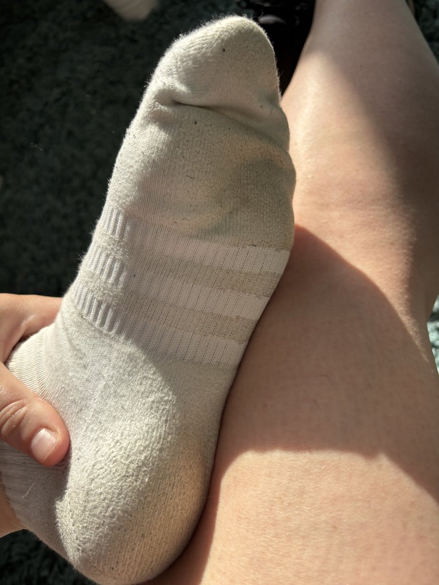 MistressSoles tweet media