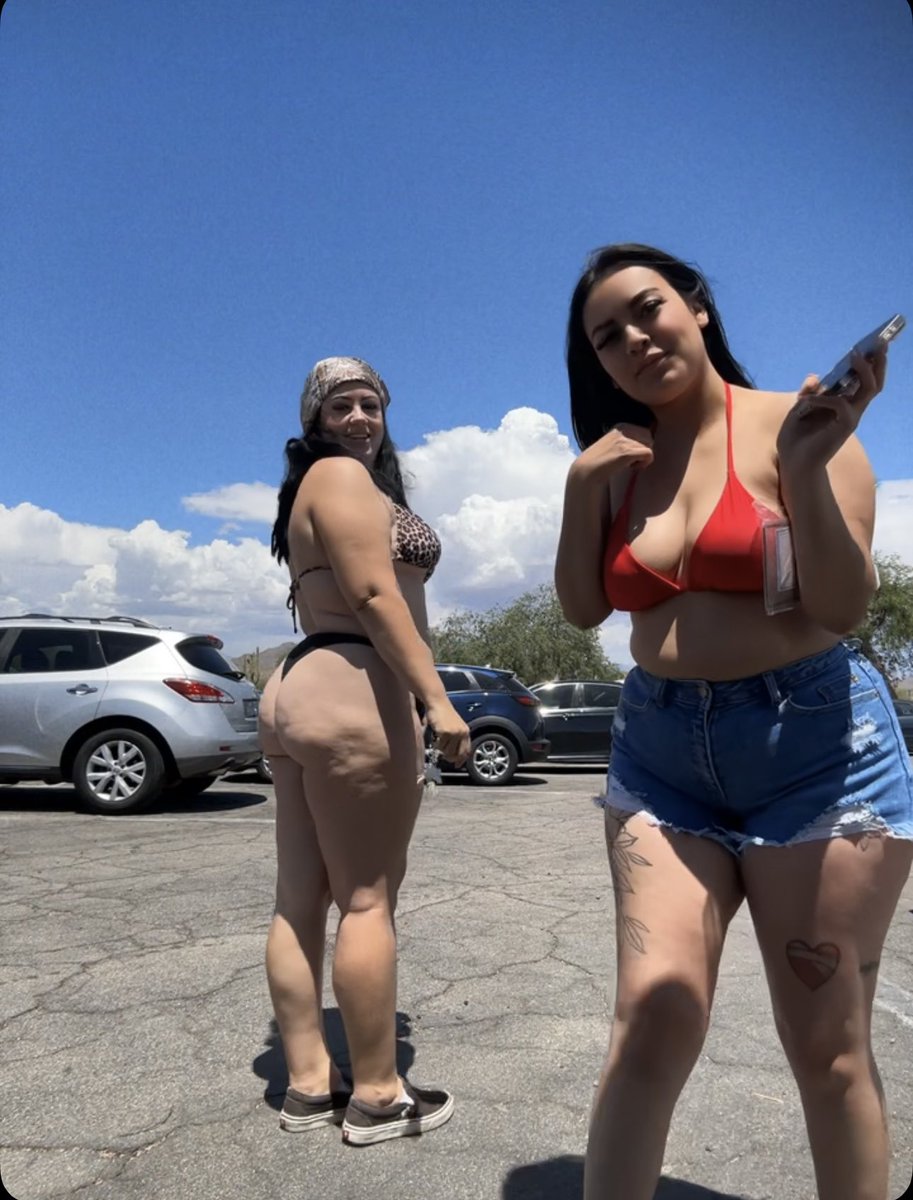 sbfxoo's tweet photo. Love lake dayssss 🧡 https://t.co/J8lRmvy35c