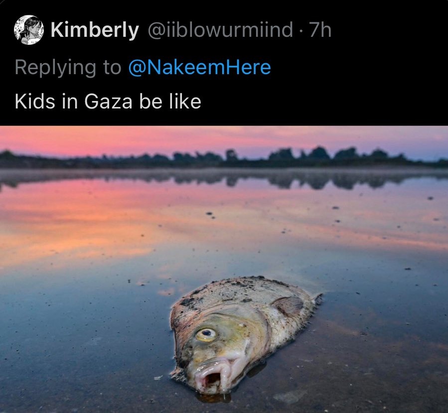 Joseph9Stalin's tweet photo. @iiblowurmiind spreading love and positively my ass https://t.co/nJMZtDxfMP