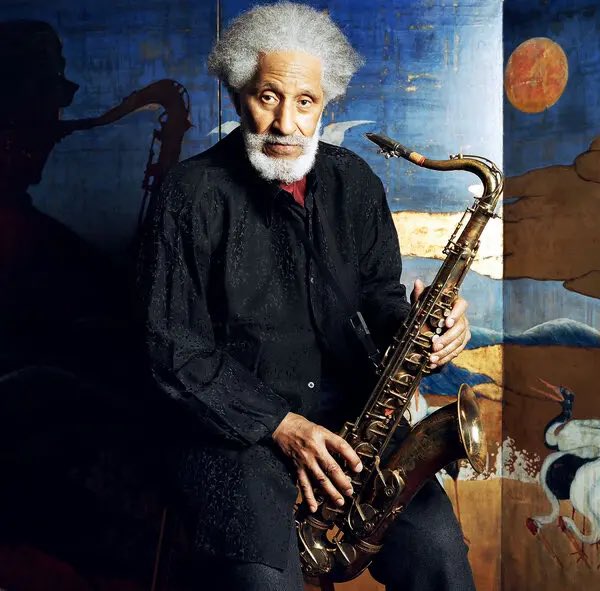 historyrock_'s tweet photo. Sonny Rollins, the "saxophone giant" of jazz, has passed away at the age of 95.

Rest In Peace 🙏🏻🎷 https://t.co/acD12pzwCS