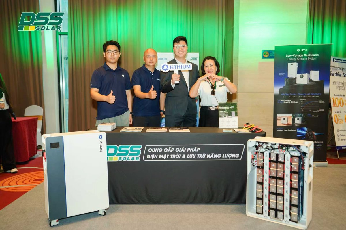 HeroEEHithium's tweet photo. 🎉Hithium HeroEE Shines in Da Nang, Vietnam!
Our Product Joint Launch Event has successfully concluded!  Thank you to all partners and supporters! 
HeroEE is accelerating global expansion. The future is now! ⚡
#HithiumHeroEE #DaNang #EnergyStorage #Vietnam https://t.co/l2LuNLFq0K
