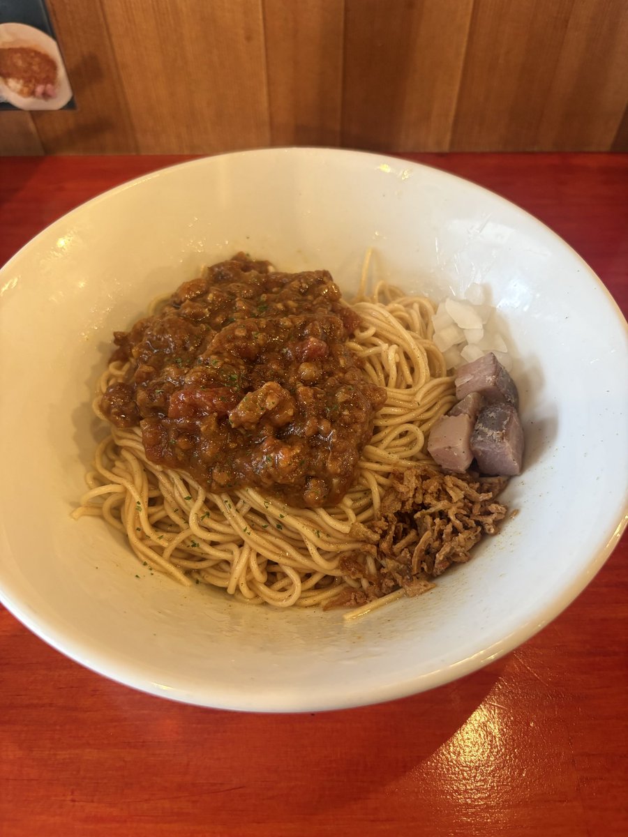 ty97270815's tweet photo. 14時なら駐車場空いてるだろと思いコットンポットへ

トムヤムREDで辛いの食べたい気持ちを補填。じんわり汗出る辛さで美味しい。

麻婆豆腐はまたこんど https://t.co/UwIycxGZPn