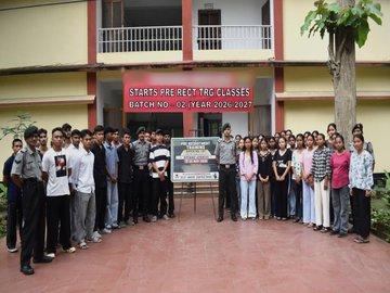 shieldof_india's tweet photo. #AssamRifles under #SpearCorps commenced the second batch of pre-recruitment training at Lokra, #Assam for local youth aspiring to join the Assam Police, Staff Selection Commission (GD), and Agniveer. New India https://t.co/ZidBdfi7qM