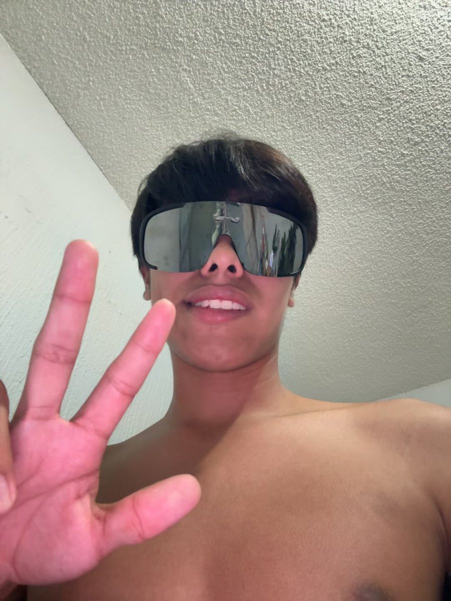 Alexis tweet media