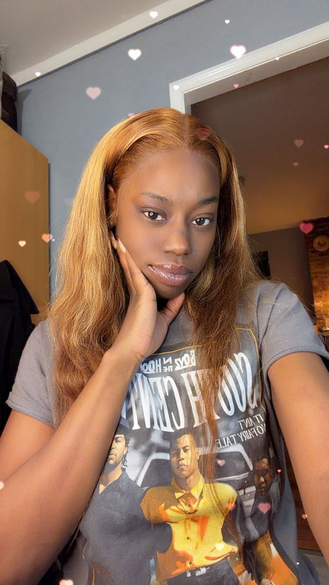 RavinQueen_'s tweet photo. Life is too short to be basic 🙄 My imperfections make me beautiful 🤩 I embrace 🤗 my flaws and celebrate 🎊 my strengths 💪🏾 https://t.co/1O0V6INNlt