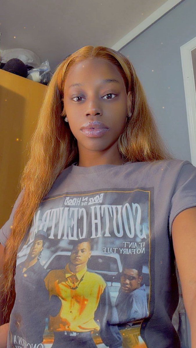 RavinQueen_'s tweet photo. Life is too short to be basic 🙄 My imperfections make me beautiful 🤩 I embrace 🤗 my flaws and celebrate 🎊 my strengths 💪🏾 https://t.co/1O0V6INNlt