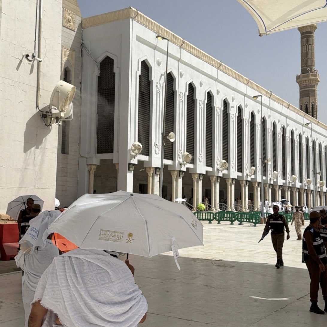 SIQ's tweet photo. لبيك اللهم لبيك، لبيك لا شريك لك لبيك، إن الحمد والنعمة لك والملك، لا شريك لك https://t.co/6qfHC5Acfx