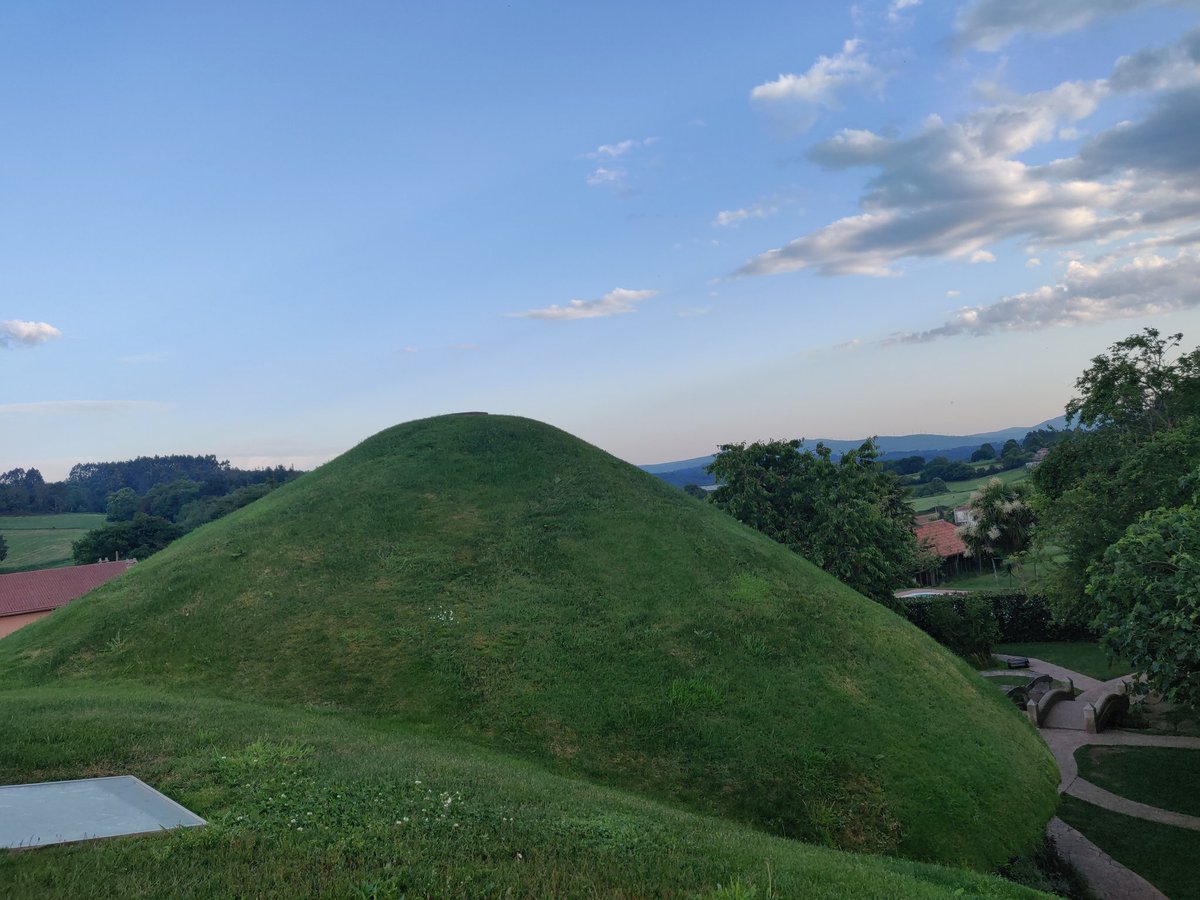 Zenmetsu23's tweet photo. Buenos días desde Hobbiton https://t.co/Ht615tfLZ8