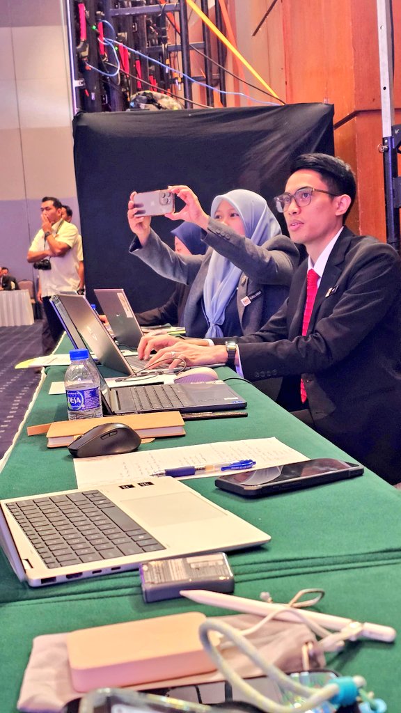 BPPPCDPK's tweet photo. 6-8.5.2026|

@BPPPCDPK menjalankan tugas selaku AJK Rapporteur sepanjang Majlis SOC 2026 berlangsung

Hotel Royale Chulan, Negeri Sembilan https://t.co/t808AOHzR0