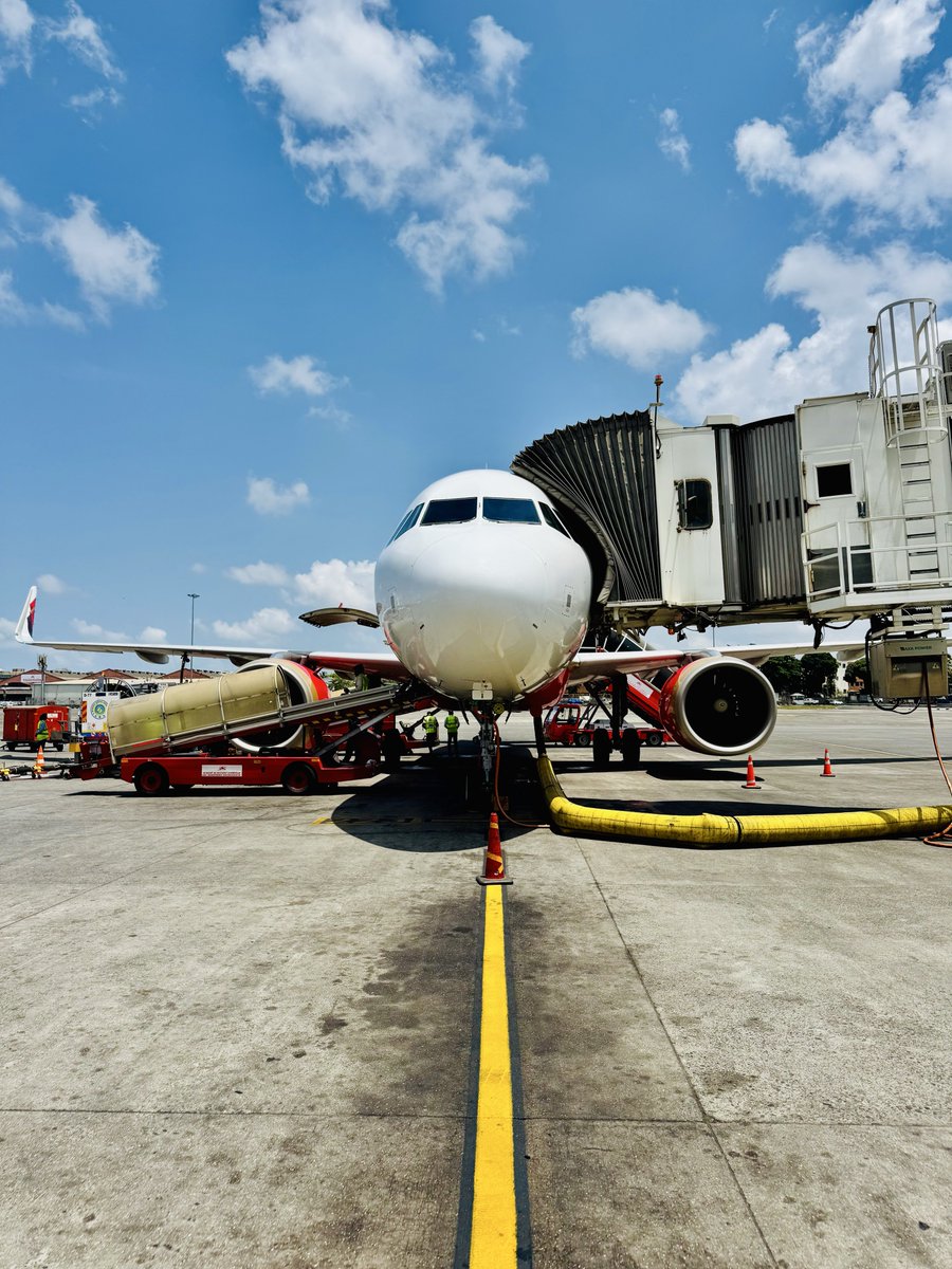 tweetpratikm's tweet photo. It’s been almost 2 weeks since I flew an airplane.. finally it’s time to scratch that itch… Off to Colombo with a flying time of 2hrs07mins. Flying #VTEXP #a320Neo, covering a distance of 859nm @ FL370 M.78 #airbus #a320Neo #lifeontheramp #cfm #leap1a #ai2276 https://t.co/s4RVsmECM1